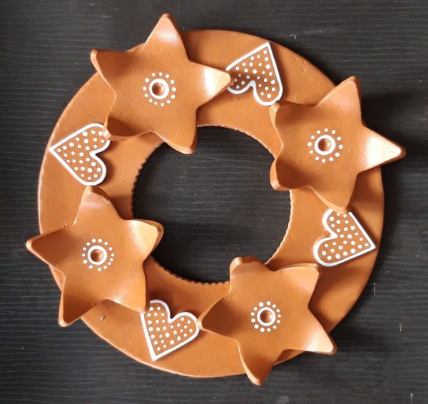 Keramický adventný veniec prírodné srdcia handmade keramika